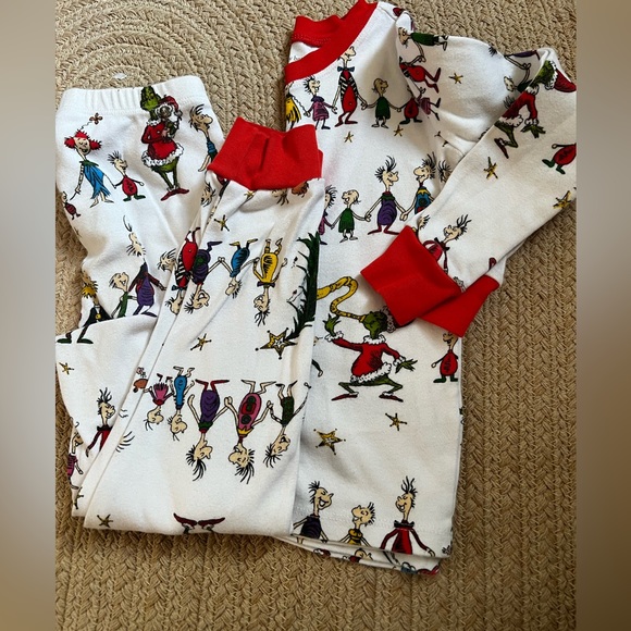 Pottery Barn Kids Pajamas Pottery Barn Kids Grinch Pajamas Size 6